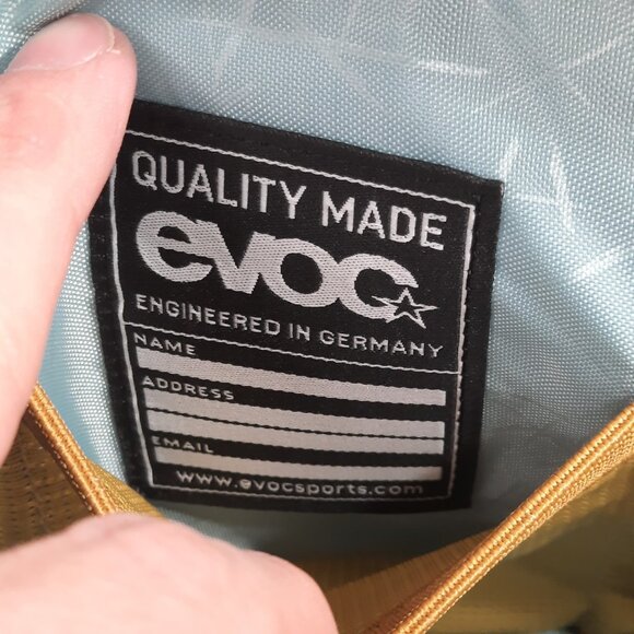 EVOC Hip Pouch Bag Loam Yellow Waist Fanny Pack Biking Hiking 1 Liter 1000ml - Picture 5 of 11